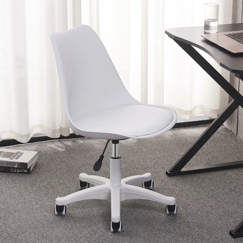 Silla de oficina regulable en altura