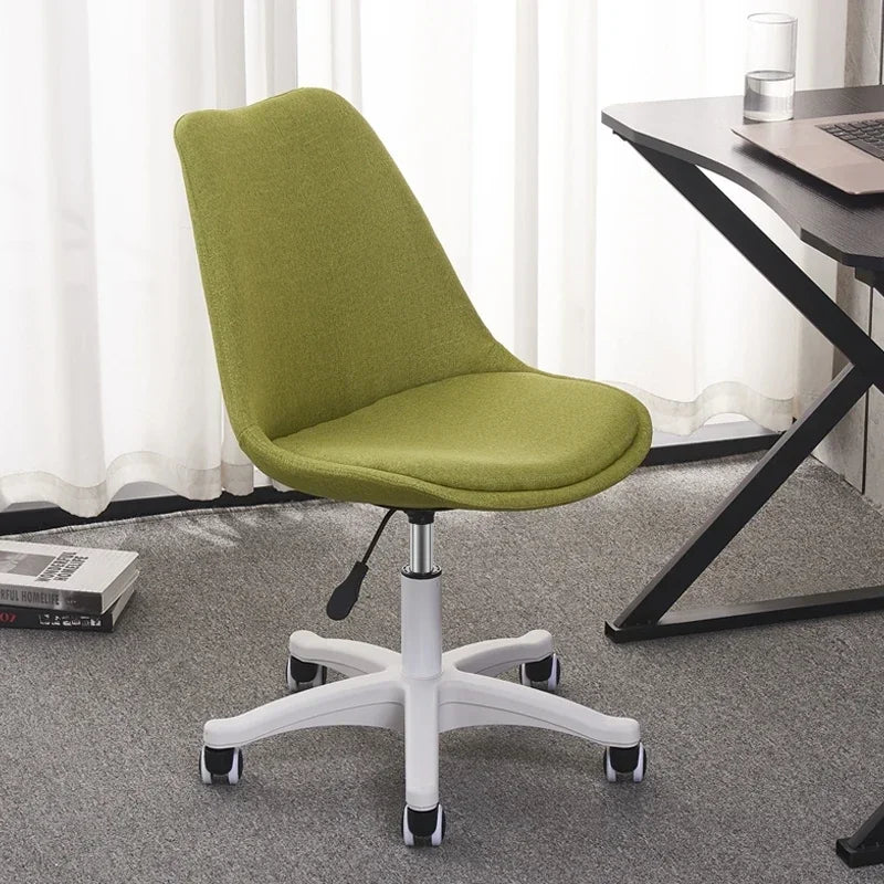 Silla de oficina regulable en altura