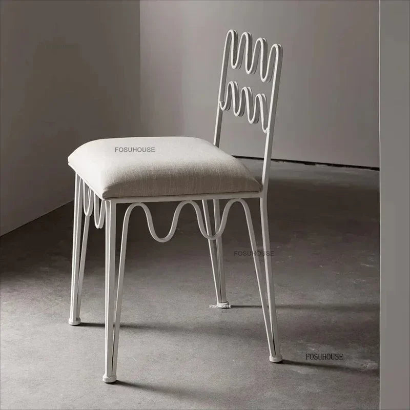 Sillas de comedor de hierro forjado de diseño