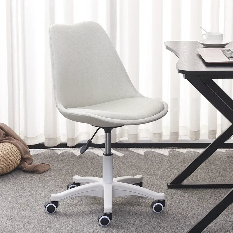 Silla de oficina regulable en altura